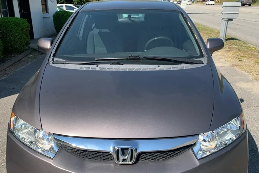 2009 Honda Civic LX photo 1