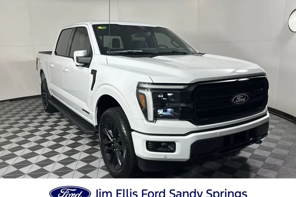 2025 Ford F-150 Lariat photo 1
