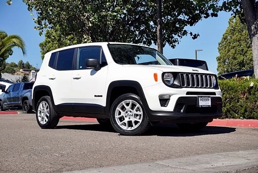2023 Jeep Renegade Latitude Upland photo 1
