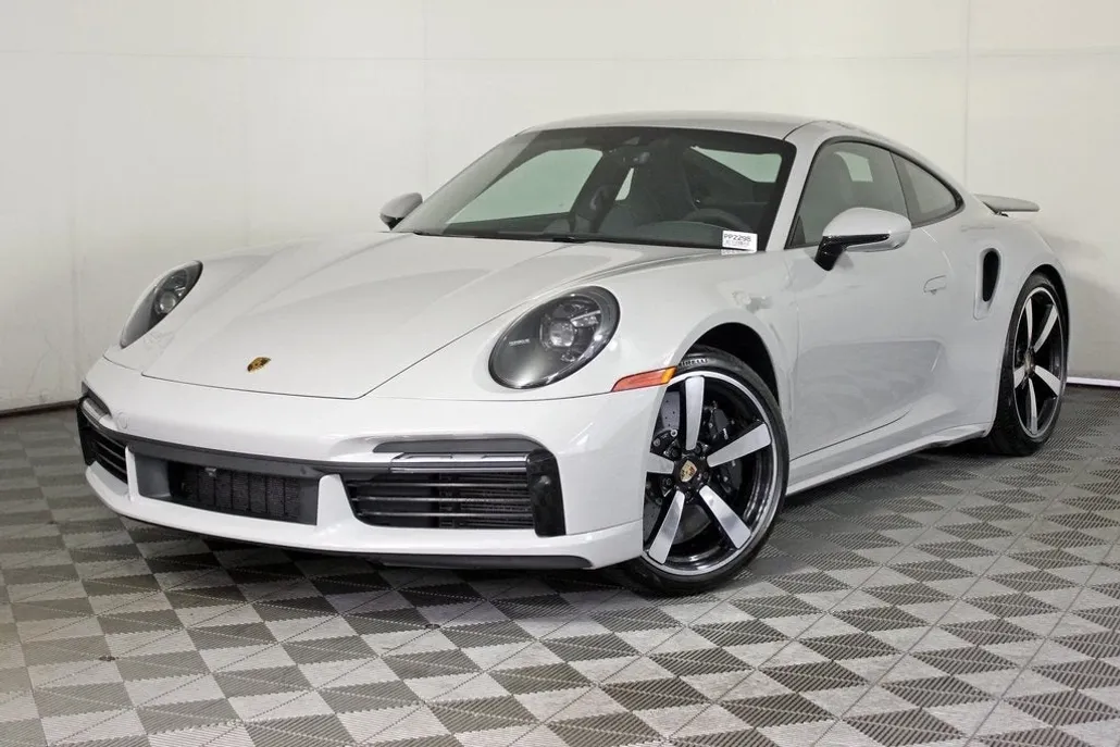 2024 Porsche 911 Turbo S photo 1