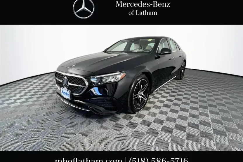 2025 Mercedes Benz E 350 4MATIC photo 1