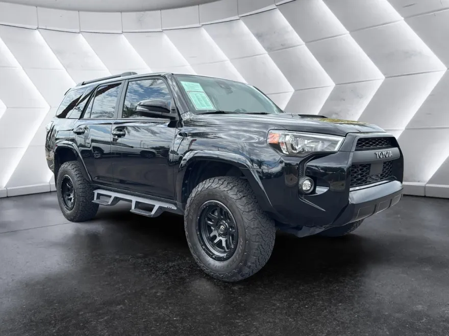 2023 Toyota 4Runner TRD Premium photo 1