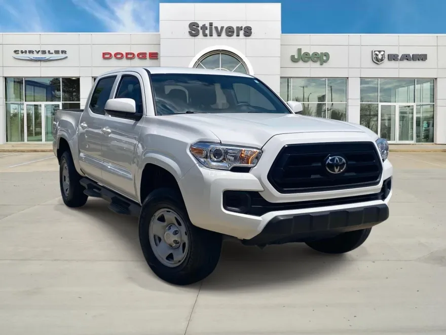 2023 Toyota Tacoma SR V6 photo 1