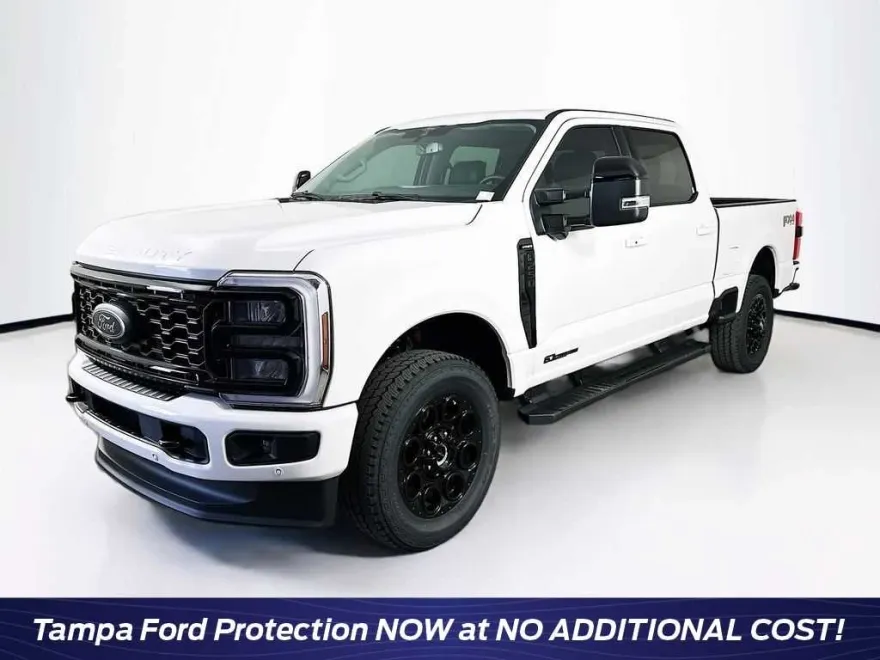 2025 Ford F-250 Lariat photo 1