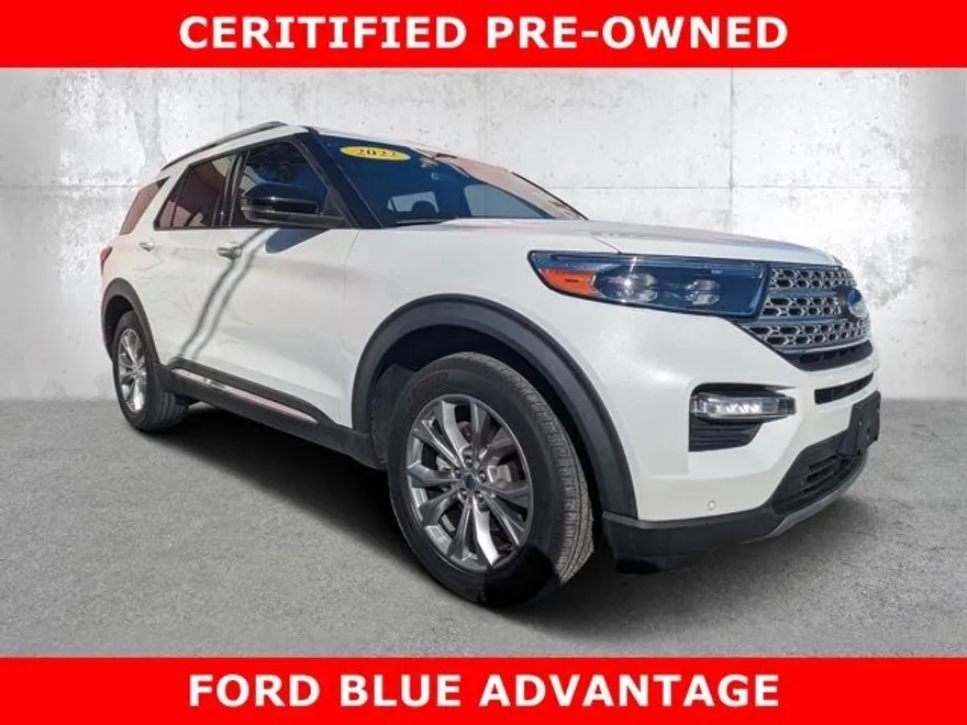 2022 Ford Explorer Limited photo 1