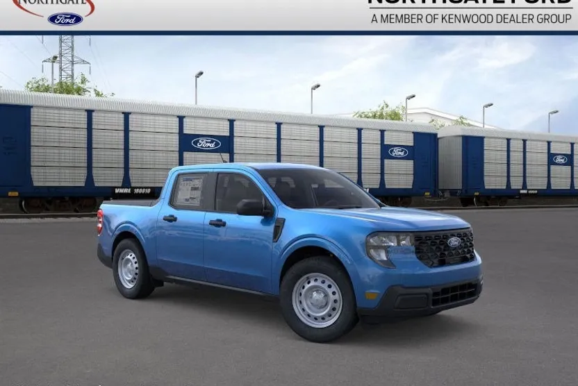 2025 Ford Maverick XL photo 1