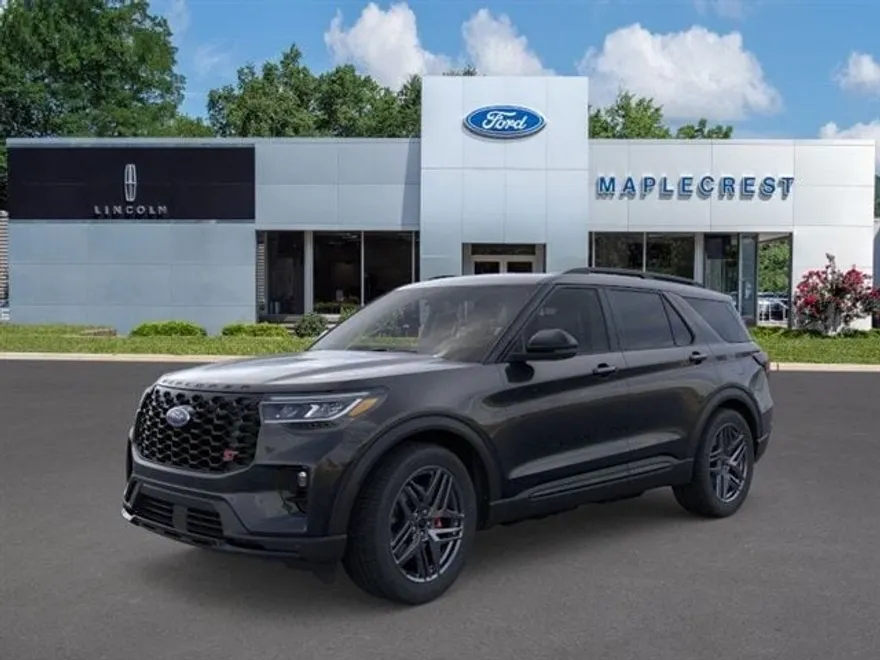 2025 Ford Explorer ST photo 1
