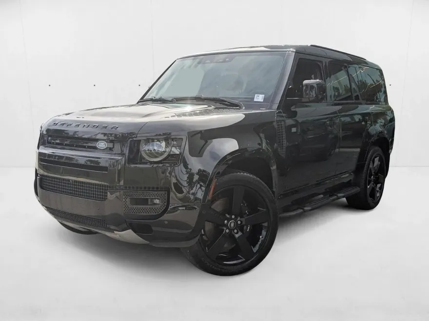 2025 Land Rover Defender V8 photo 1