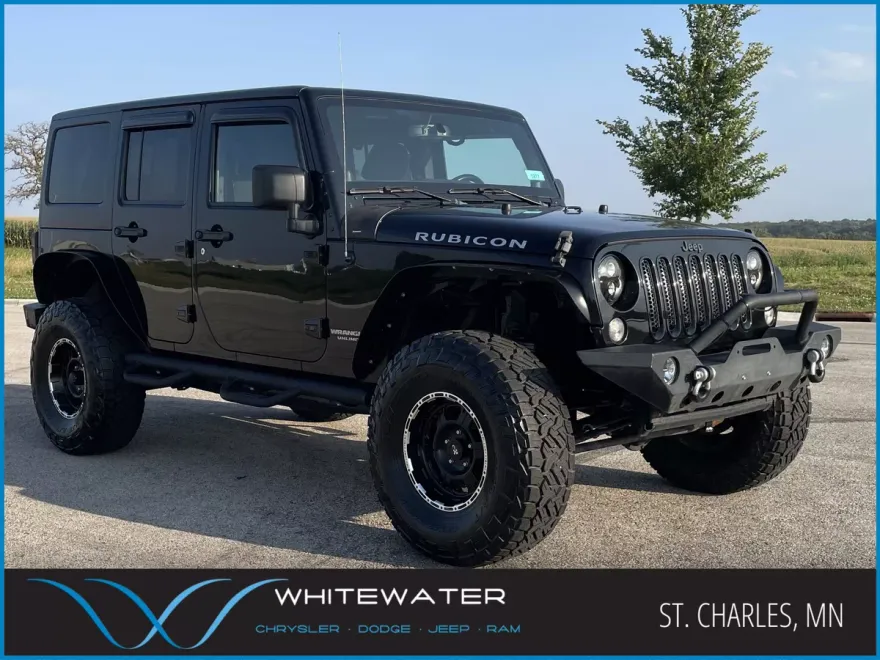 2014 Jeep Wrangler Unlimited Rubicon photo 1