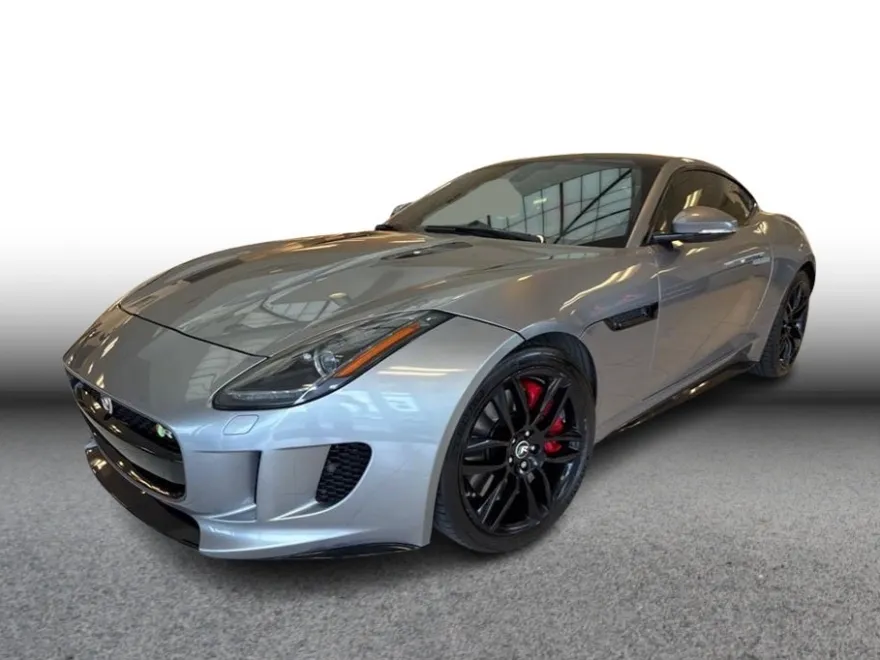 2015 Jaguar F-TYPE R photo 1