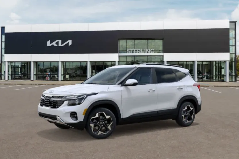 2025 Kia Seltos S photo 1