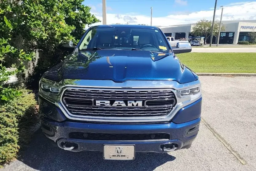 2020 Ram 1500 Limited photo 1