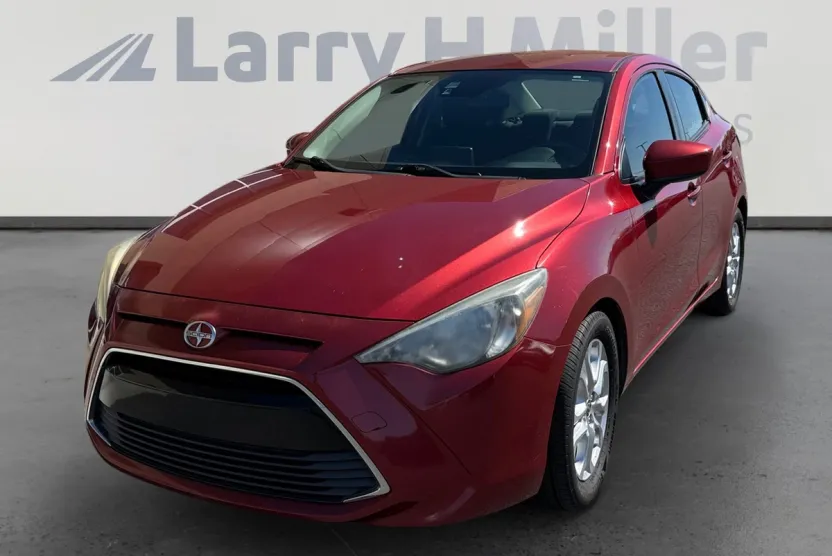 2016 Scion iA Base photo 1
