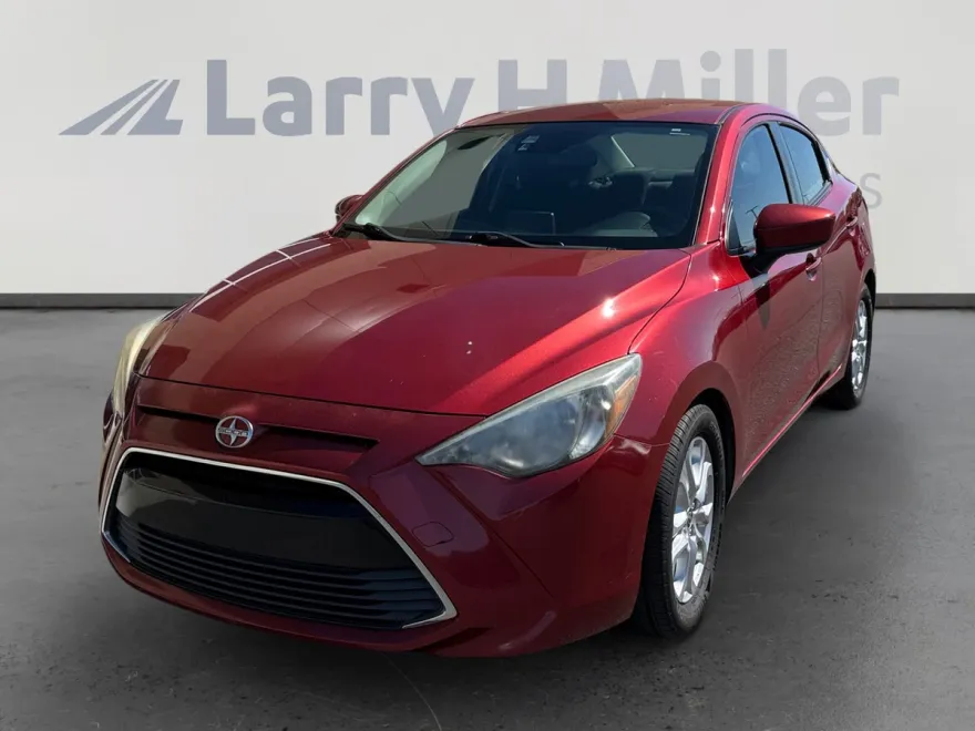 2016 Scion iA Base photo 1