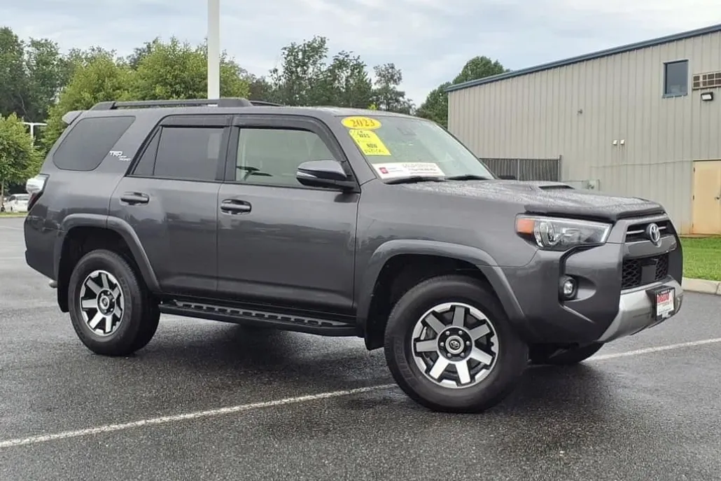 2023 Toyota 4Runner TRD Premium photo 1