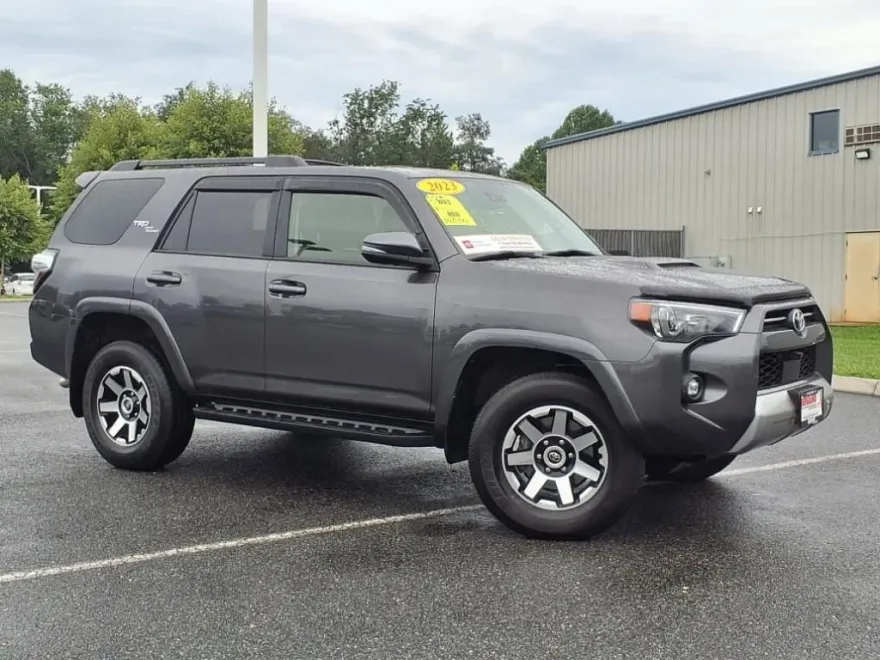 2023 Toyota 4Runner TRD Premium photo 1