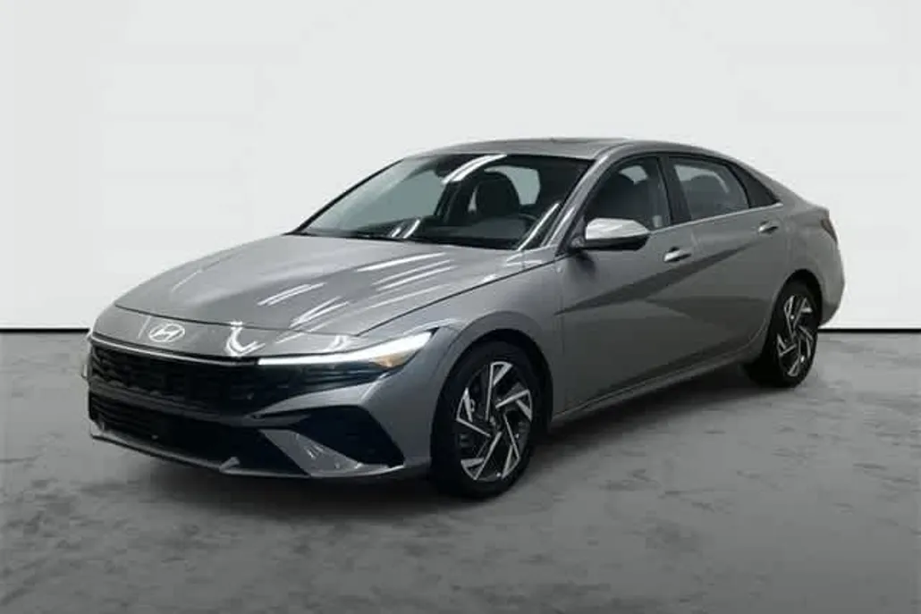 2024 Hyundai Elantra Limited photo 1