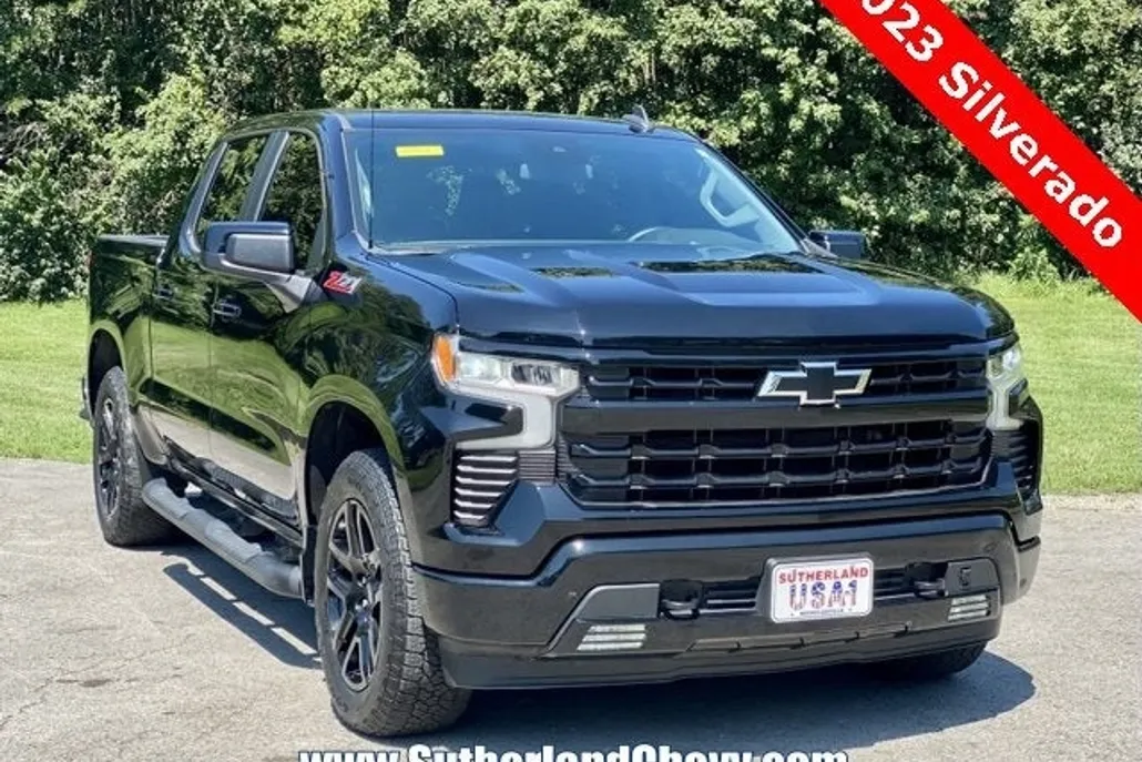 2023 Chevrolet Silverado 1500 RST photo 1