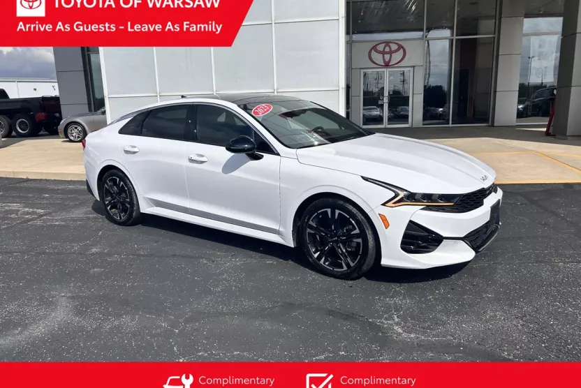 2023 Kia K5 GT-Line photo 1