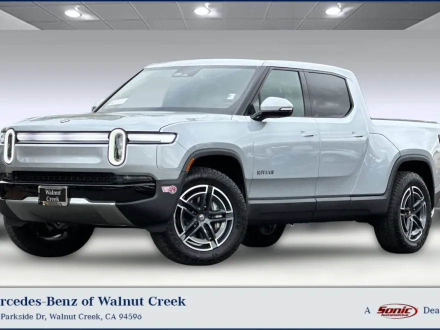 2025 Rivian R1T Adventure photo 1