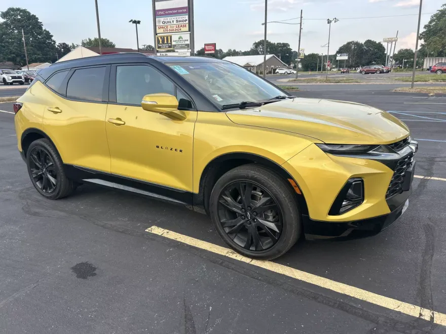 2022 Chevrolet Blazer RS photo 1
