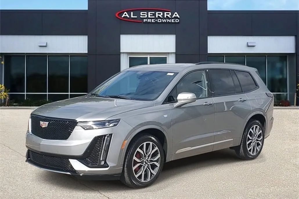 2024 Cadillac XT6 Sport photo 1