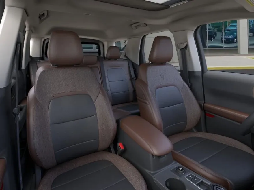 2025 Ford Bronco Sport Outer Banks photo 1