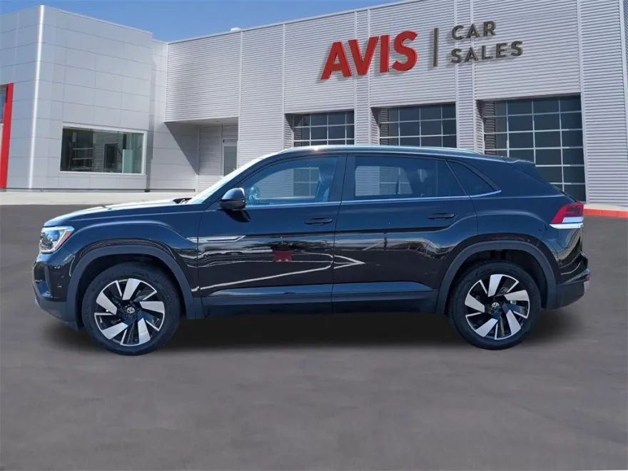 2024 Volkswagen Atlas Cross Sport SE Technology photo 1