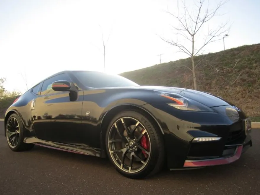 2016 Nissan 370Z Nismo photo 1