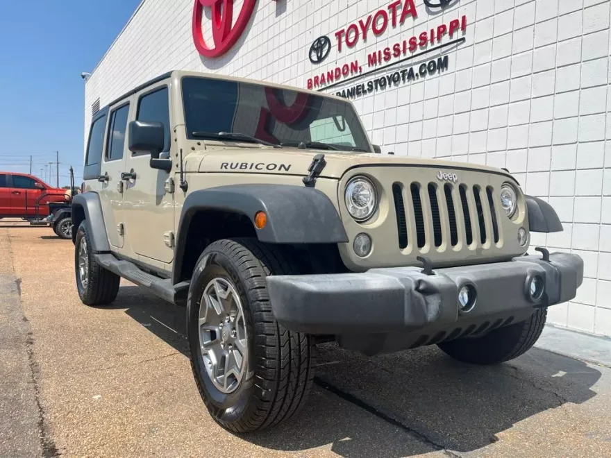 2017 Jeep Wrangler Unlimited Rubicon photo 1