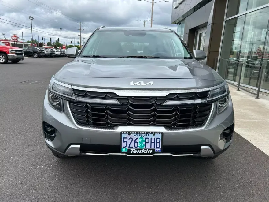2024 Kia Seltos S photo 1