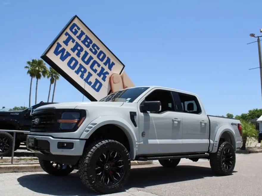 2024 Ford F-150 XLT photo 1