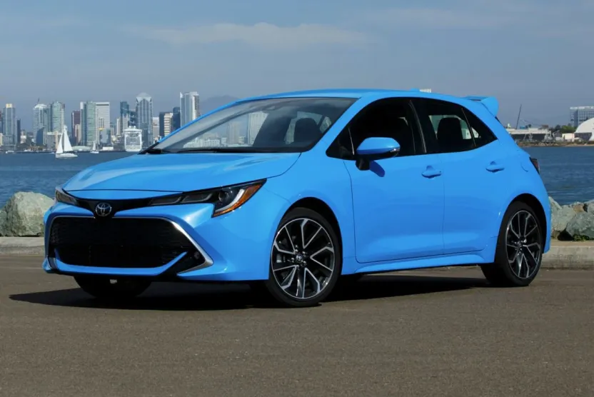 2019 Toyota Corolla SE photo 1
