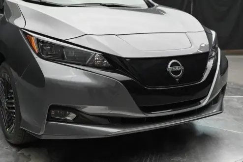 2025 Nissan Leaf SV Plus photo 3
