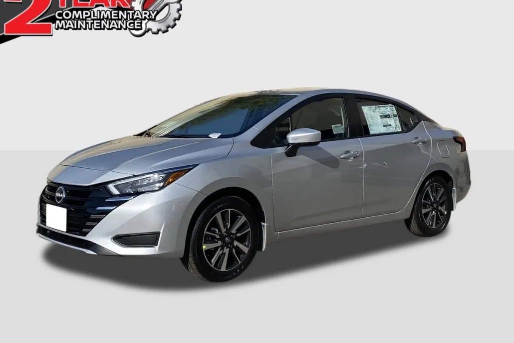 2025 Nissan Versa 1.6 SV photo 1