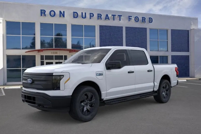 2025 Ford F-150 Lightning photo 1