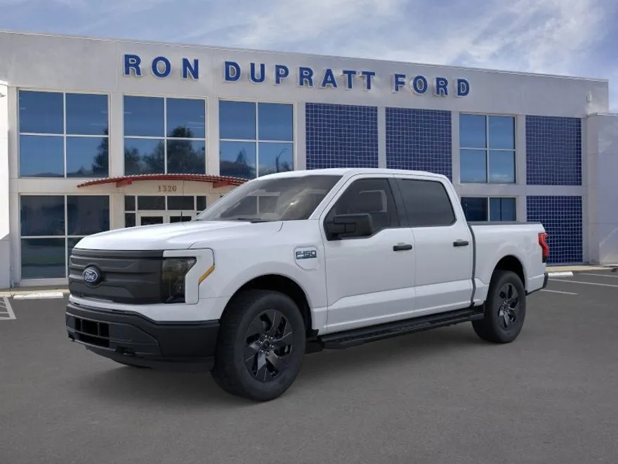 2025 Ford F-150 Lightning photo 1