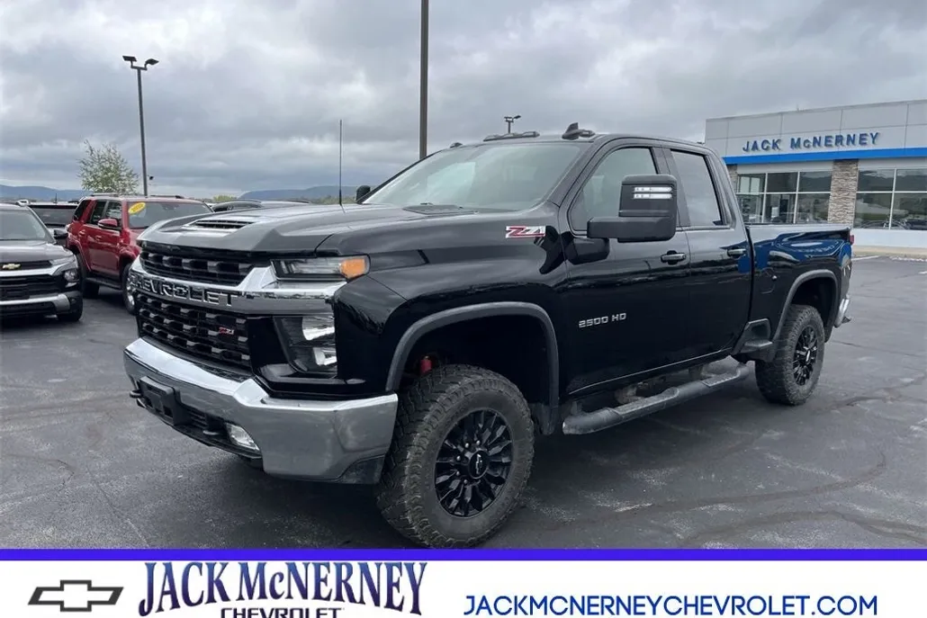 2022 Chevrolet Silverado 2500HD LT photo 1
