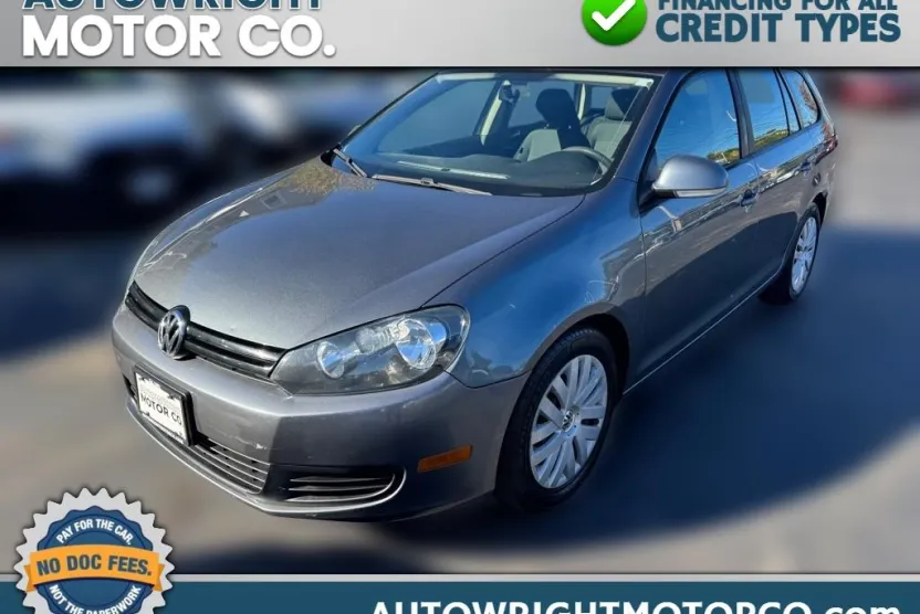 2012 Volkswagen Jetta SportWagen S photo 1