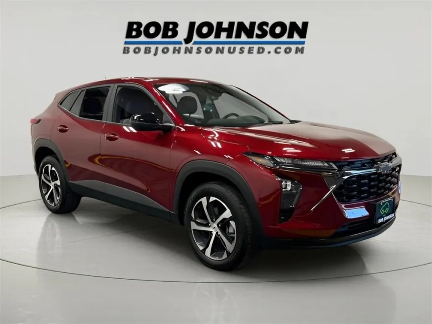 2025 Chevrolet Trax photo 1