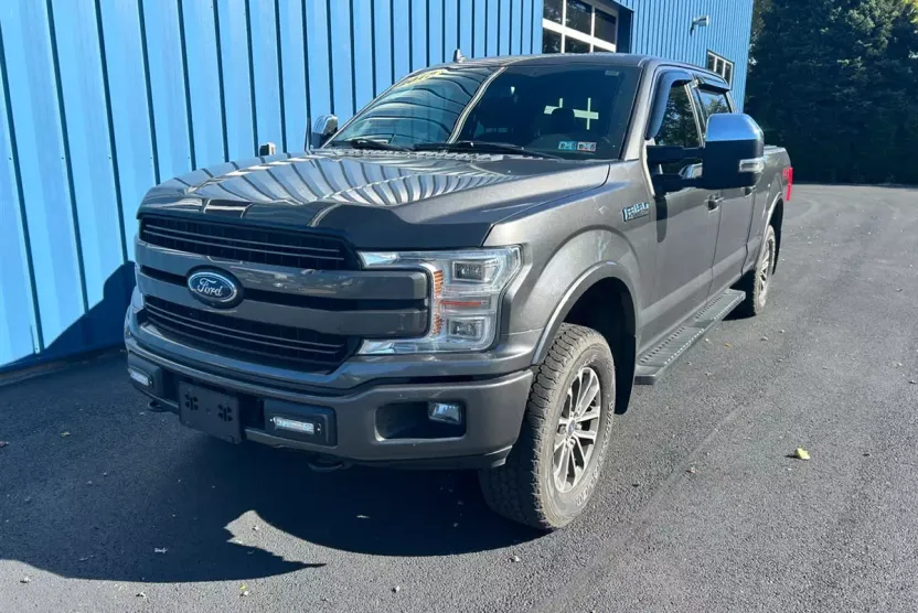 2018 Ford F-150 Lariat photo 1