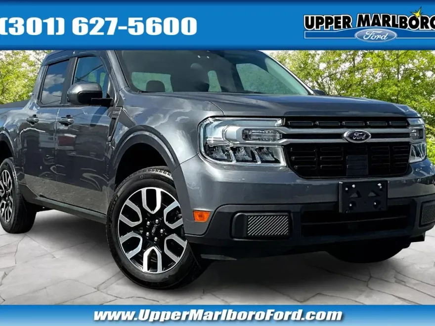 2022 Ford Maverick Lariat photo 1
