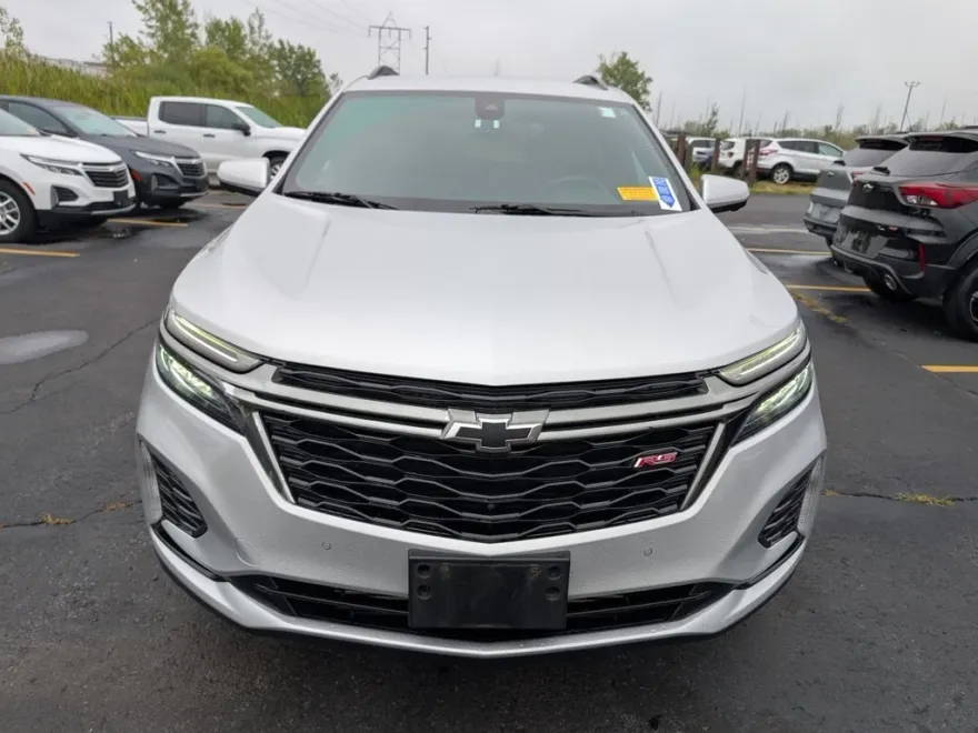2022 Chevrolet Equinox RS photo 1