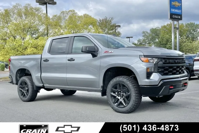 2026 Chevrolet Silverado 1500 Custom Trail Boss photo 1