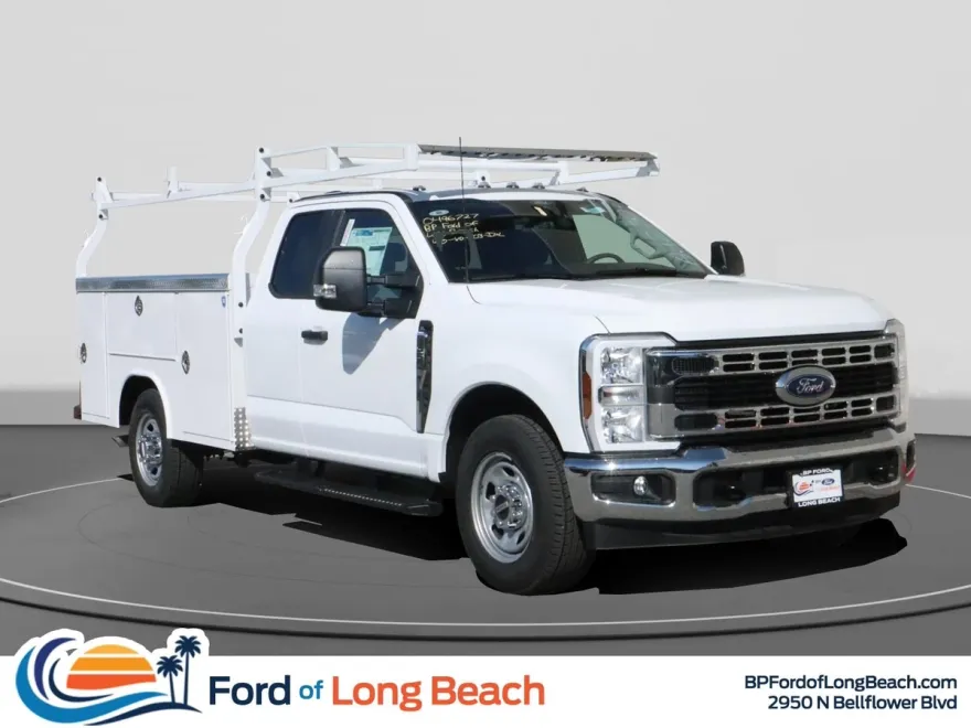 2024 Ford F-350 XL photo 1