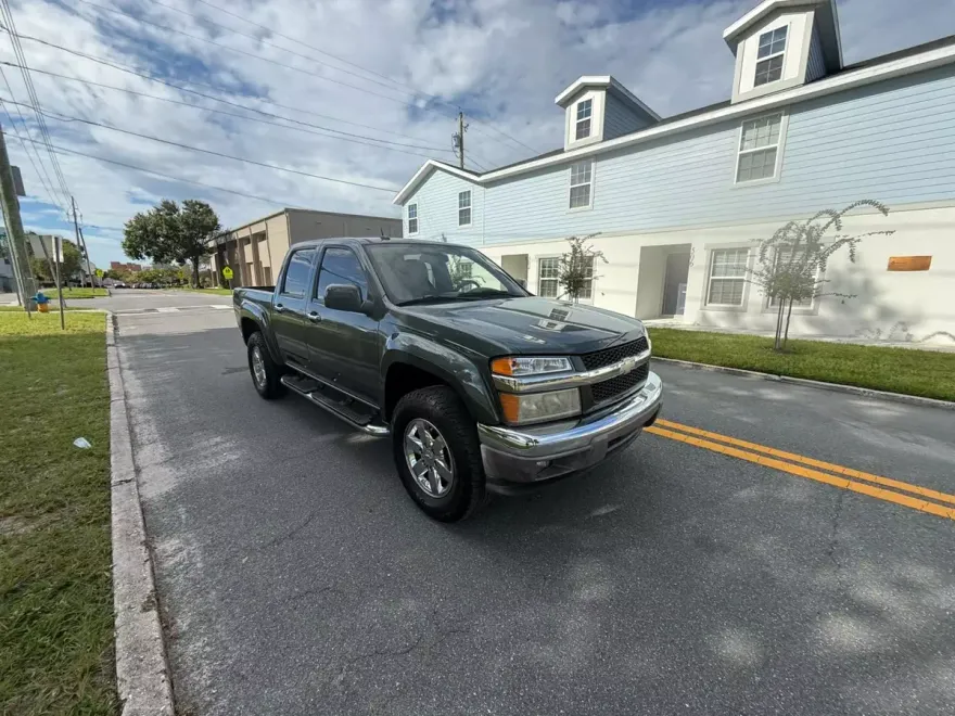 2011 Chevrolet Colorado LT photo 1