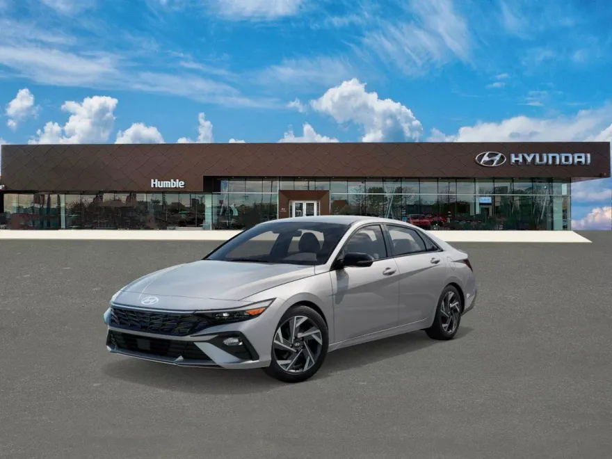 2025 Hyundai Elantra SEL Sport photo 1