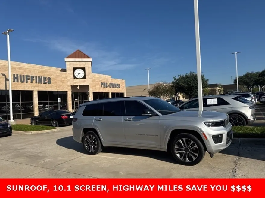 2021 Jeep Grand Cherokee Overland photo 1