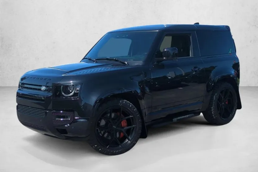2023 Land Rover Defender 90 V8 photo 1