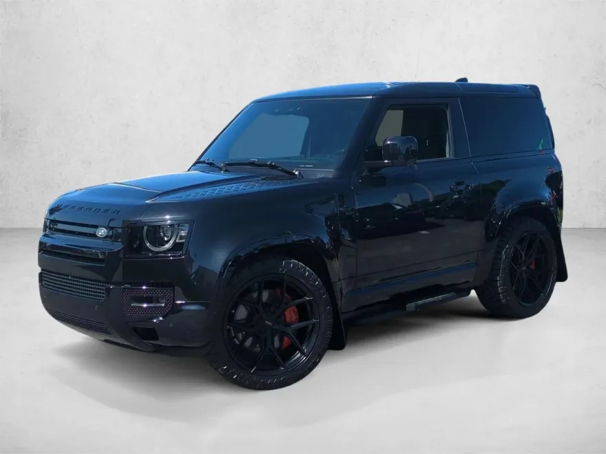 2023 Land Rover Defender 90 V8 photo 1